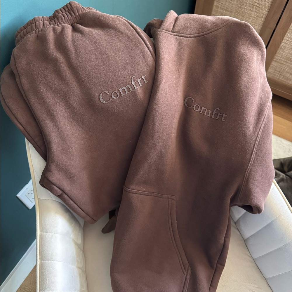 Comfit Women's Brown Track Pants